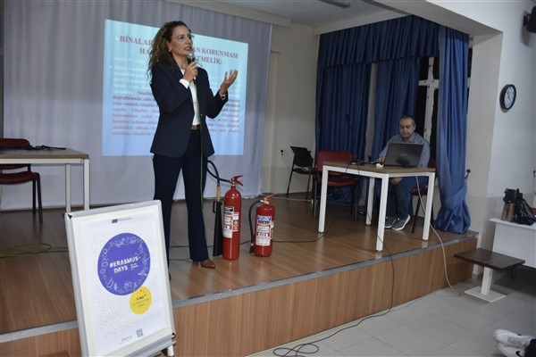 Karacabey Belediyesi’nden öğrencilere “Yangın Eğitimi”