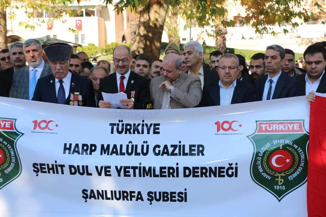 Başkan Yavuz Gazetecileri Unutmadı.  Türkiye Harp Malulü Gaziler Şehit Dul ve Yetimleri Derneği Şanlıurfa Şube Başkanı Mehmet Yavuz, 21 Ekim Gazeteciler Bayramı'nı nedeniyle bir mesaj yayınlayarak, gazetecilerin bayramını kut