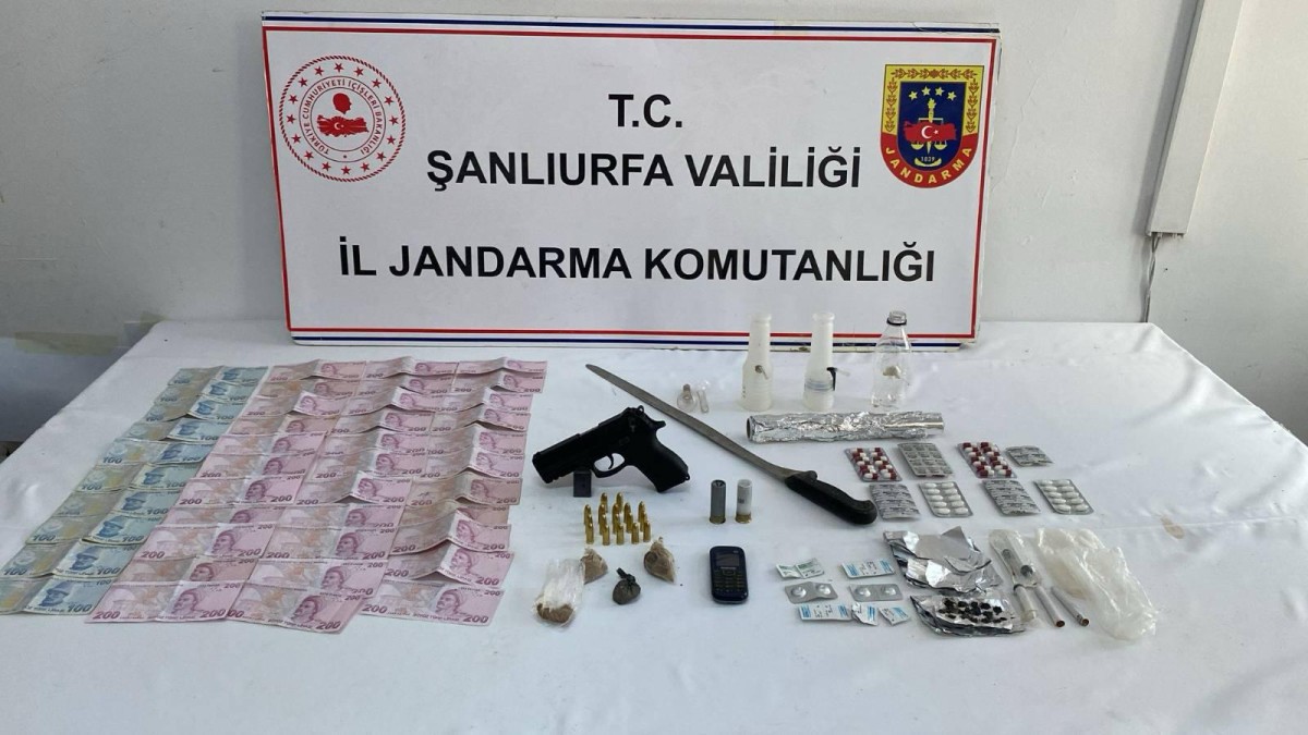 Suruç’ta Narkotik Operasyonu: Silah ve Uyuşturucu Ele Geçirildi