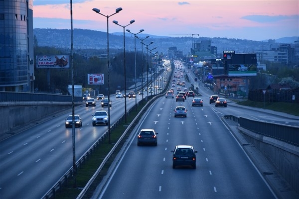 Akrobatik hareketler yapan sürücüye 46 bin TL para cezası uygulanacak