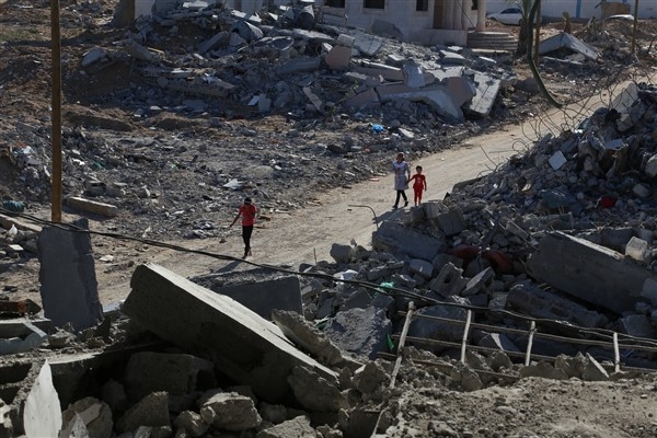 IDF: Kızılhaç kuzeydeki bir buluşma noktasına doğru yola çıktı