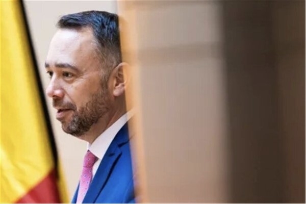 Prevot: Düşüncelerimiz Filipinler halkıyla birlikte