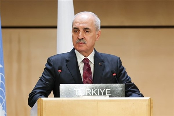 Kurtulmuş, Gazi Mustafa Kemal Atatürk'ü Anma Töreni’ne katıldı