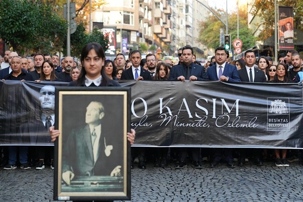 Beşiktaş'ta “Saygı Yürüyüşü” düzenledi