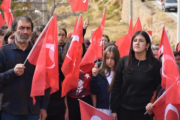 Atatürk, Taşkale’de törenle anıldı