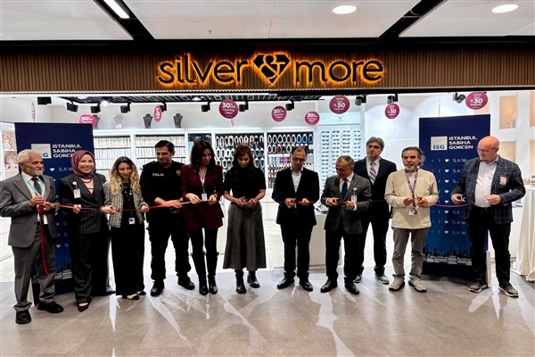 SilverveMore’un ilk mağazası, İstanbul Sabiha Gökçen Havalimanı’nda açıldı