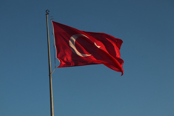 Siyasilerden Hırvatistan’daki uçak kazasında şehit olan pilota taziye mesajı