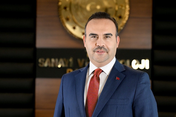 Bakan Kacır: BiGG’de 109 girişimciye mükemmelliyet mührü verildi