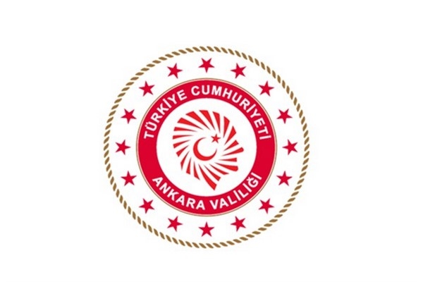 Vali Canbolat, gençlik ve spor yatırımları hakkında brifing aldı