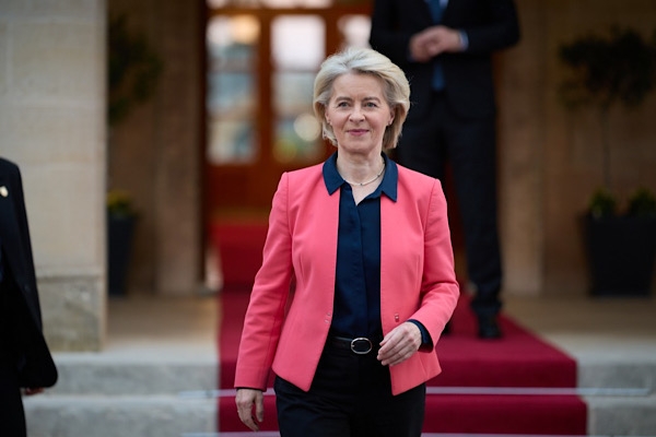 Von der Leyen: Rusya üzerindeki baskıyı artırmaya devam edeceğiz