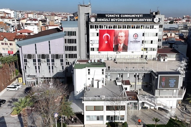 Denizli’de Öğrencilere Test Kitabı Desteğine Yoğun İlgi