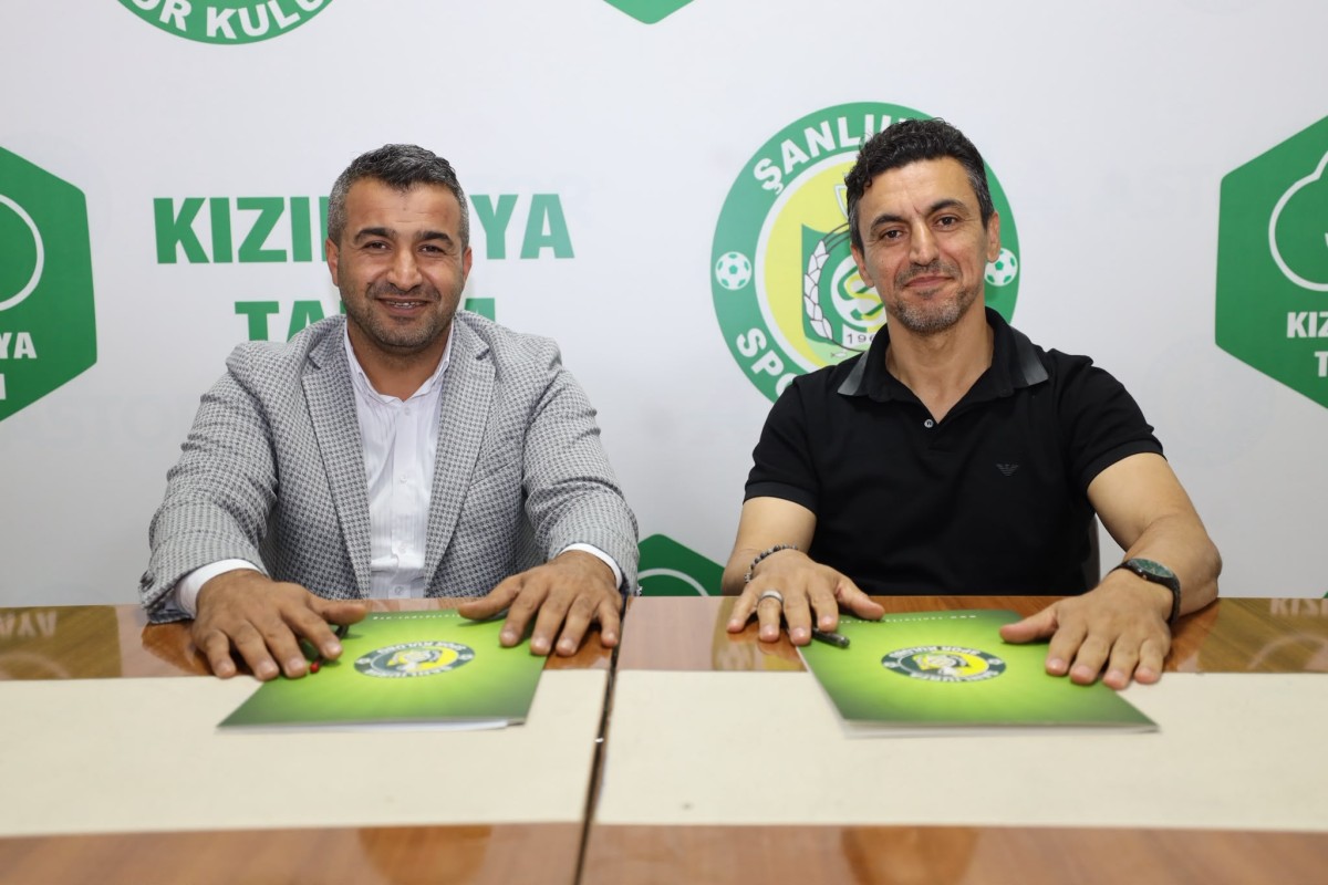 ŞANLIURFASPOR'DA YENİ DÖNEM: TEKNİK DİREKTÖRLÜĞE ÜMİT BOZKURT GETİRİLDİ