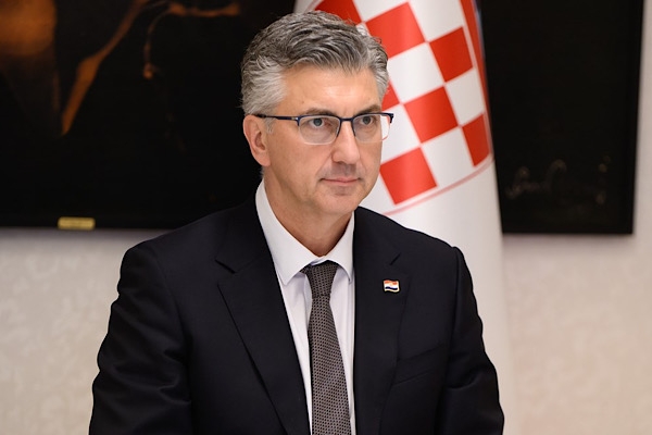 Plenkovic: &Prime;Vatan&Prime; Yaz Okulu katılımcılarını ağırlamaktan mutluluk duyuyoruz