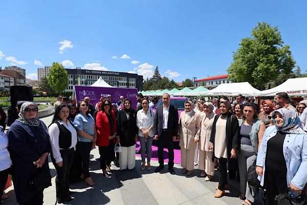Niğde'de &Prime;Anne Taksi&Prime; uygulaması hayata geçirildi