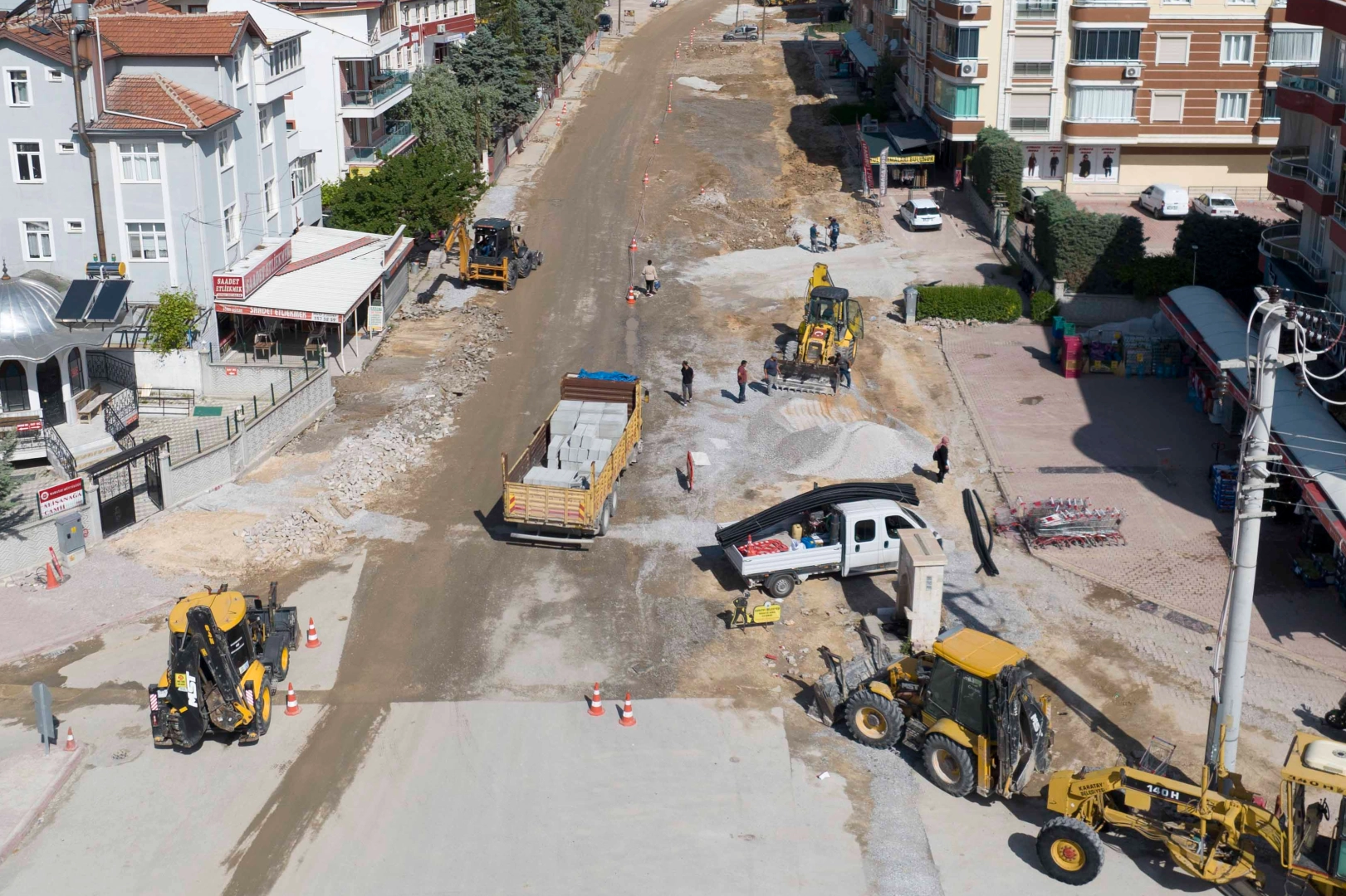 Karatay’da Küçükkumköprü Caddesi’nde Asfalt Yenileme Çalışması