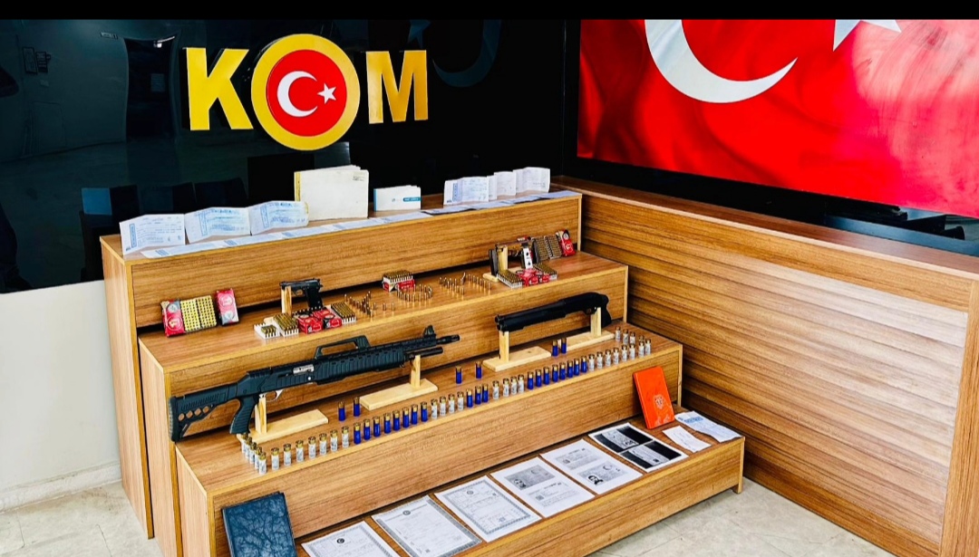 Şanlıurfa'da Tefecilik ve Sahtecilik Operasyonu: 3 Gözaltı