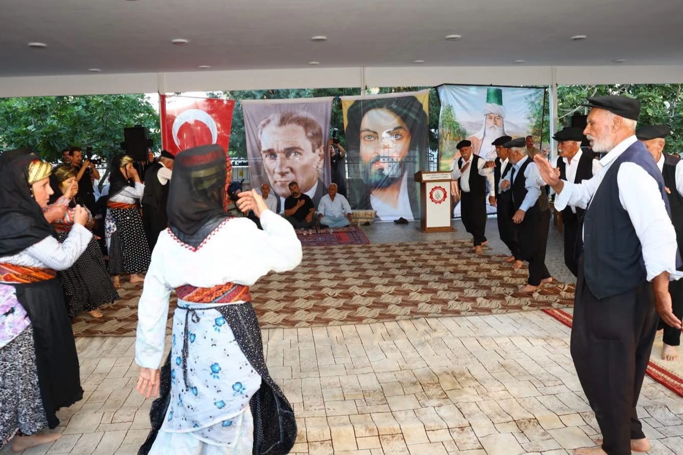 Adıyaman’da aşure buluşması: Birlik ve kardeşlik mesajı verildi