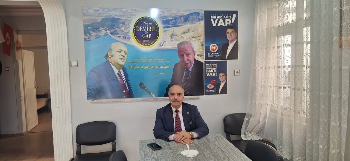 BÖLÜNMÜŞ MERKEZ SAĞ TÜRKİYE ' DE BÜYÜK KIRIRILMALARA VE EKONOMİK KRİZLERE SEBEP OLUYOR.