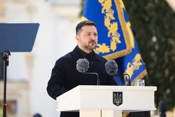 Zelenski: Kiev'deki müdahale çalışmaları hala devam ediyor
