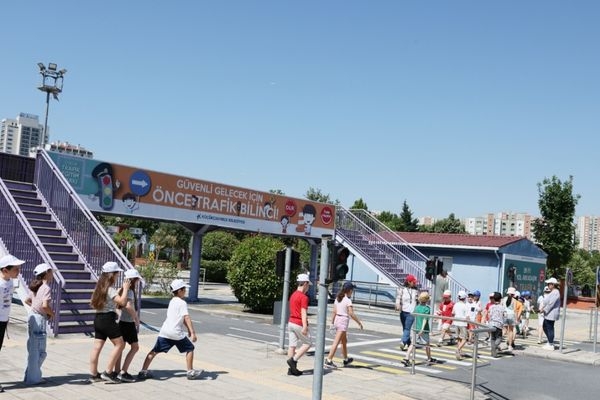 Küçükçekmece’de yaz dönemi çocuk trafik eğitimleri başladı