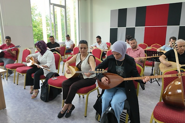 Kayseri'de belediye konservatuvarının yaz kursları başladı