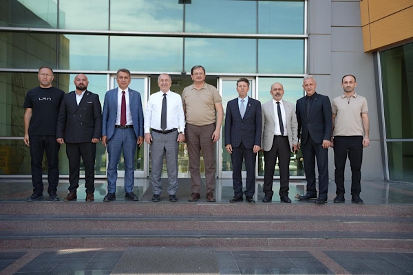 Zafer Partisi Genel Başkanı Özdağ'dan Fatsa Ticaret Odası’na ziyaret