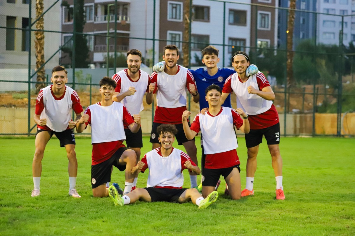 Karaköprü Belediyespor Yeni Sezon Hazırlıklarını Sürdürüyor