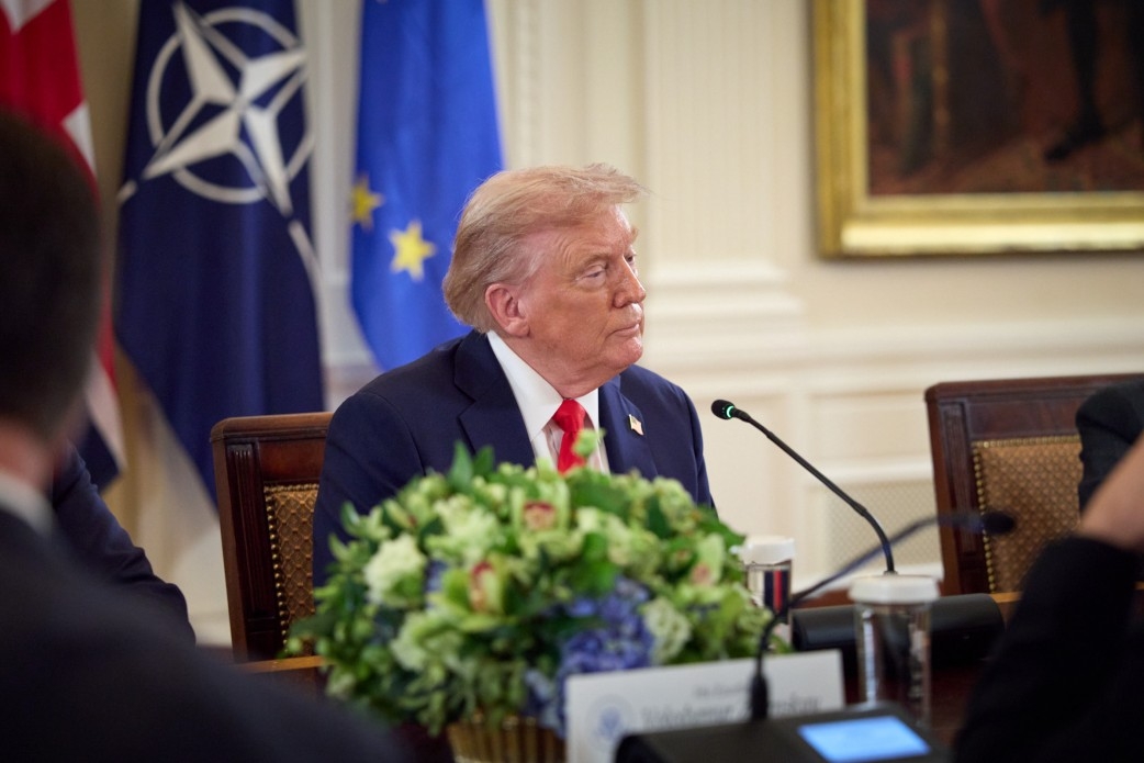 Trump: Hayatını kaybeden askerleri onurlandıracağız