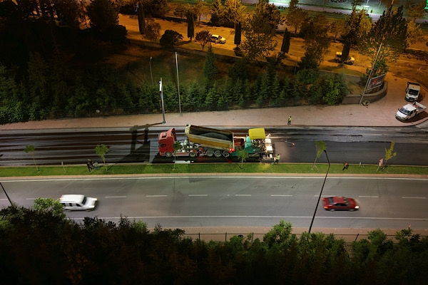 Kerkük Bulvarı’nda asfalt yenileme çalışması başlatıldı