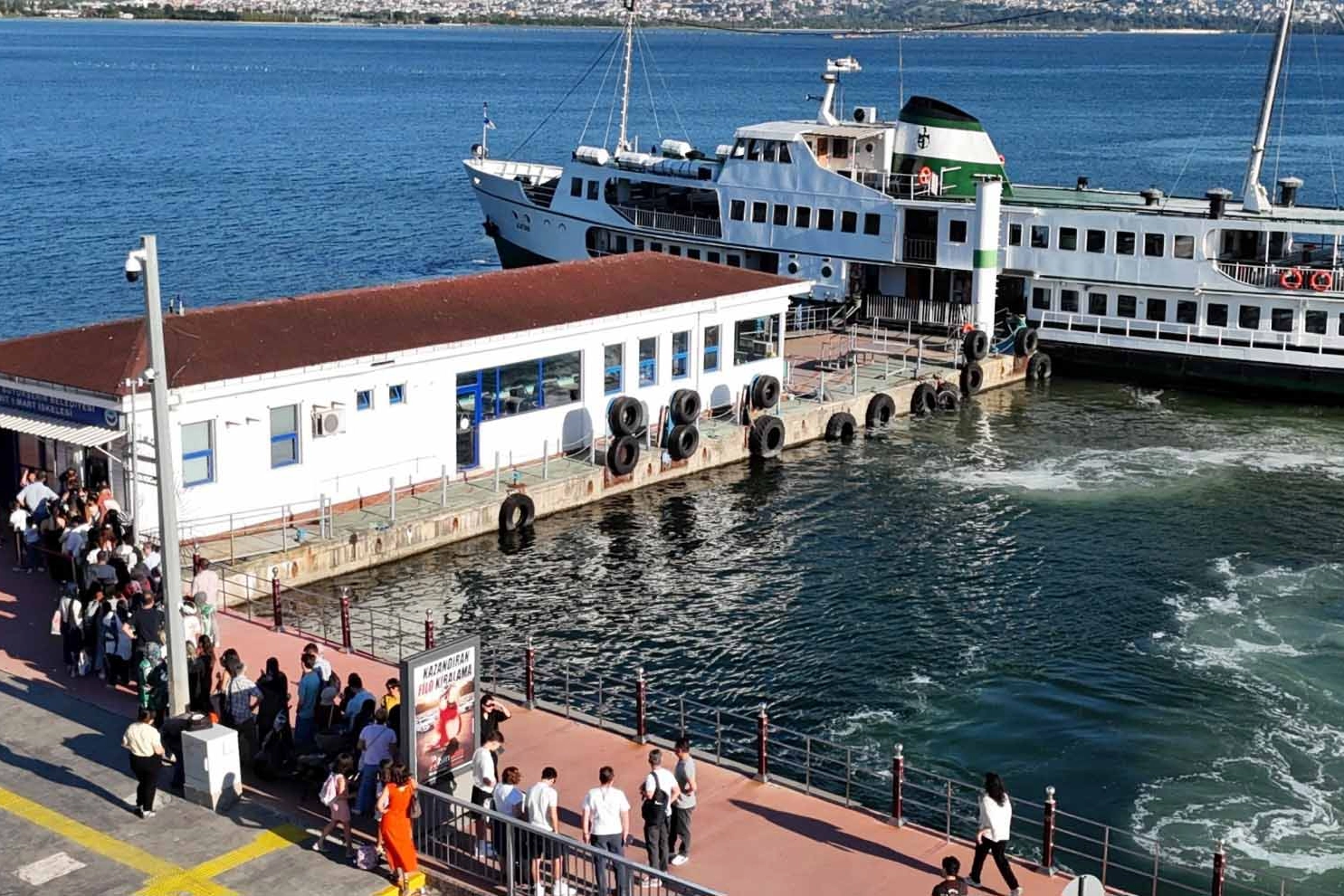 İzmit Körfezi’nde Mehtap Keyfi: Turlara Yoğun İlgi