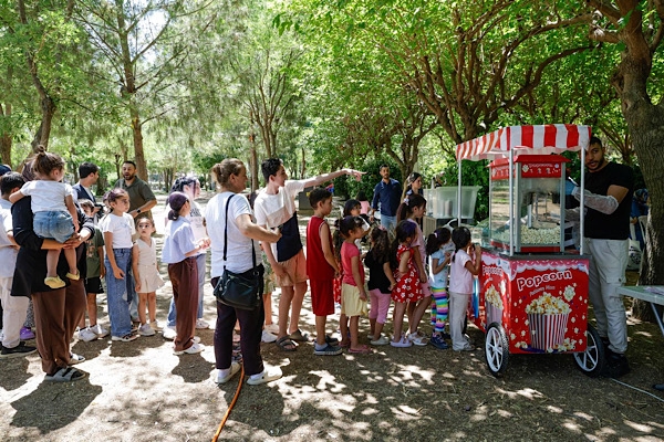 İzmir’de vatandaşlar için düzenlenen yaz piknikleri başladı