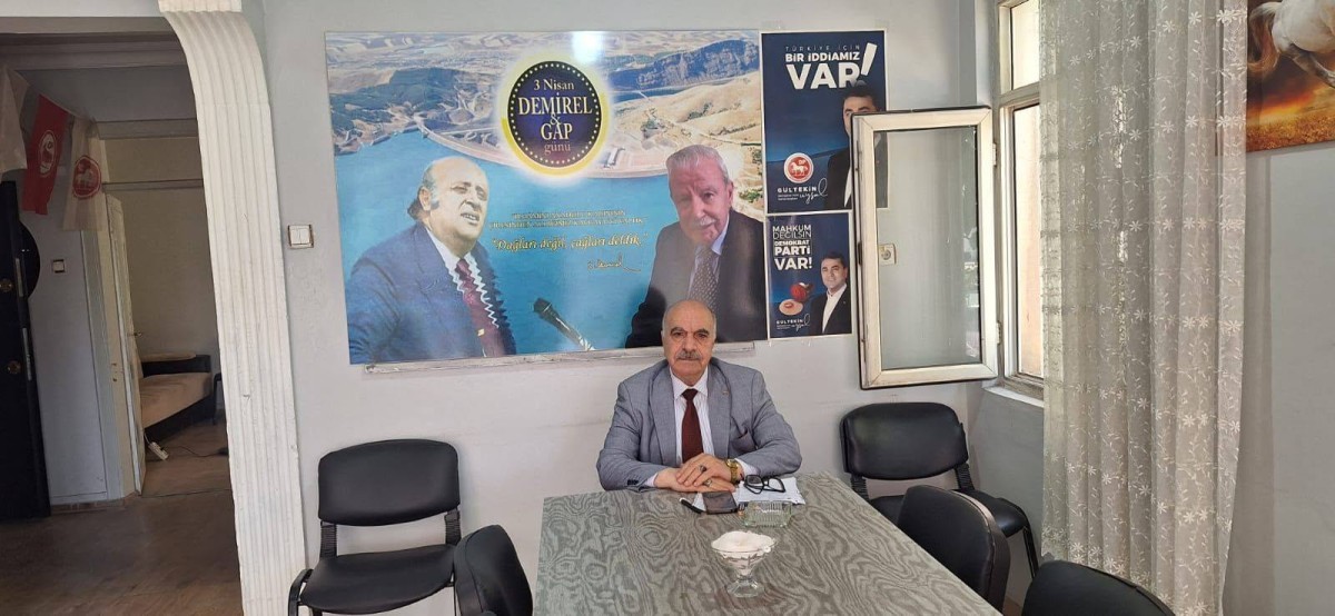 ???? Siyasi Gündem ve Muhalefet Tartışması: 