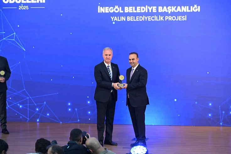 İnegöl Belediyesi’ne “Yalın Belediyecilik” Ödülü