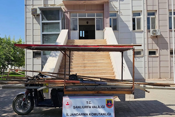 Şanlıurfa’da 4 kişi gözaltına alındı