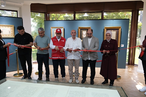  Esenyurt Sanat Merkezi'nde &Prime;Sarir-i Hame&Prime; sergisi açıldı