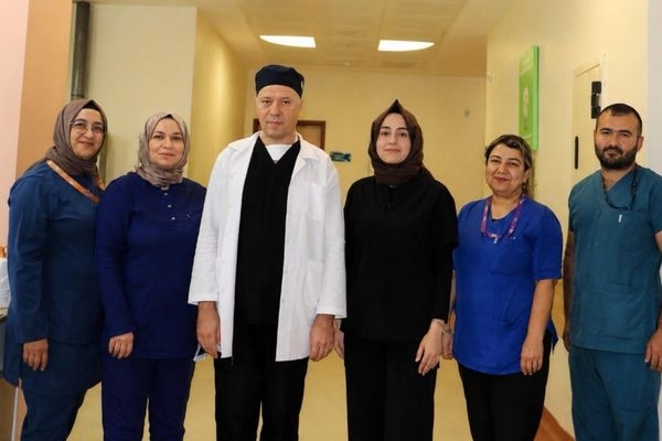 Uzmanlardan aşırı sıcaklarda göz sağlığı uyarısı