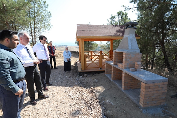  İnegöl Millet Bahçesi'nde üst yapı çalışmaları başladı
