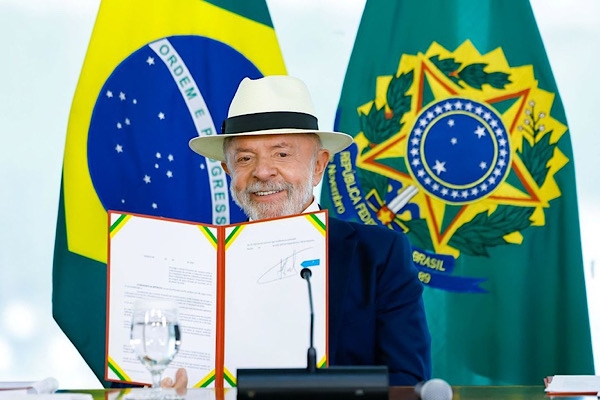 Lula da Silva: 6x1 çalışma düzenine son vermeye kararlıyız