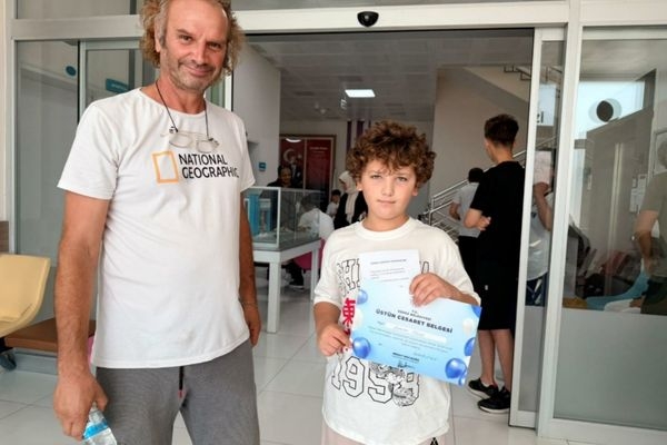 Kepez’de, sünnet olan çocuklara “Üstün Cesaret Belgesi”