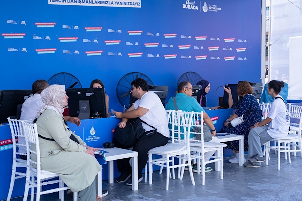  İBB'nin tercih merkezlerinden 92 bin 474 genç yararlandı