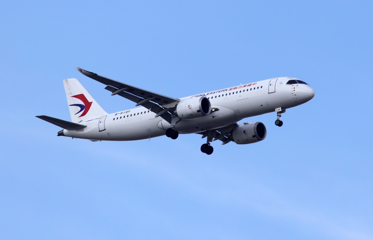 Çin’in C919 uçağı uluslararası ticari uçuşlara resmen başlıyor