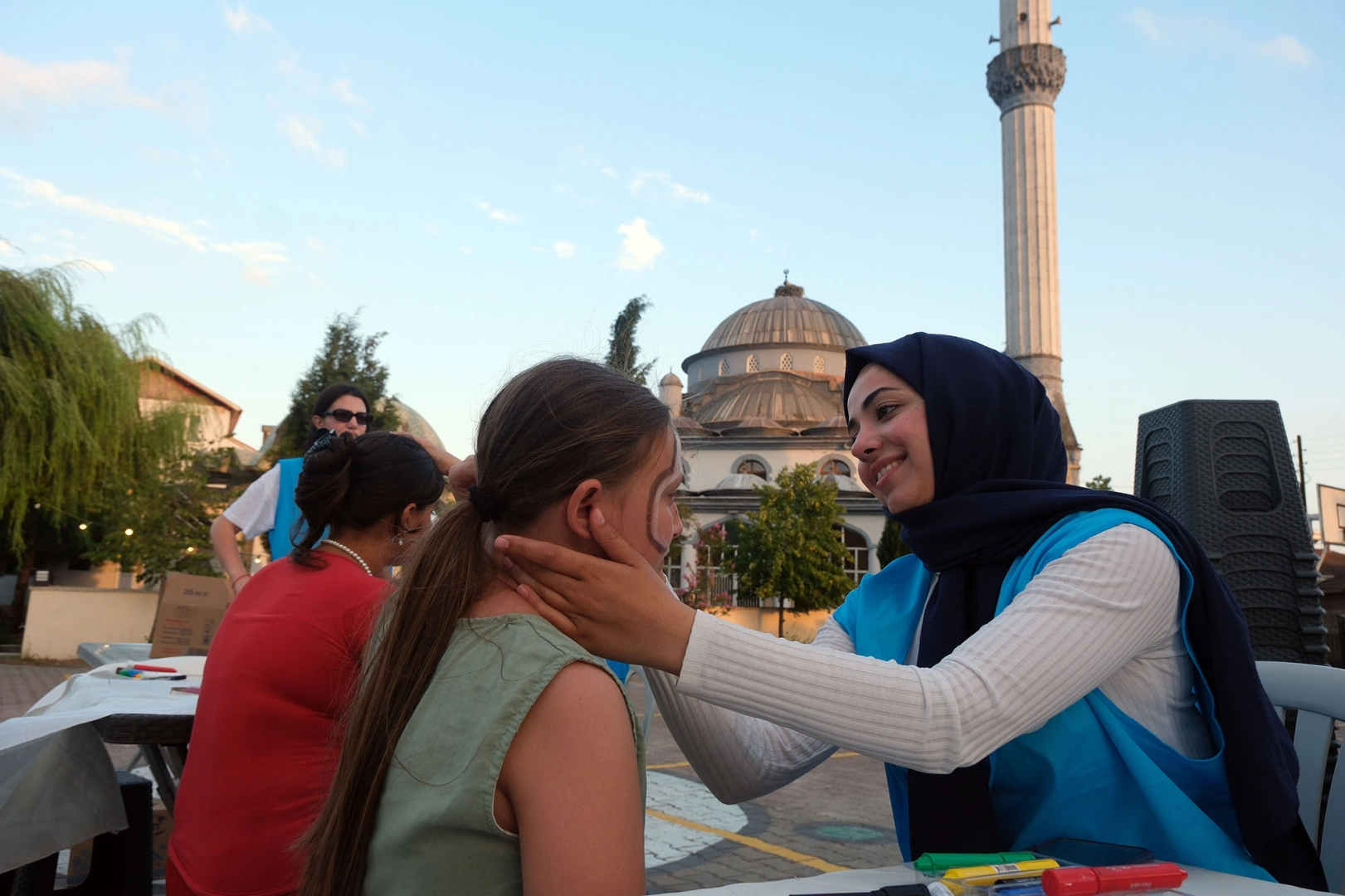 “Mahallemde Neşe Var” Bu Kez Söğütlü Yeniköy’de Çocuklarla Buluştu