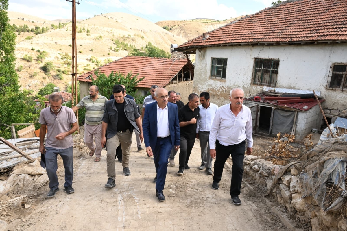 Başkan Er, sel felaketinin yaşandığı Kocaözü’nü ziyaret etti
