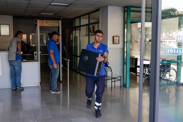 İzmir Otogarı’nda kamu alacaklarının tahsili sürüyor