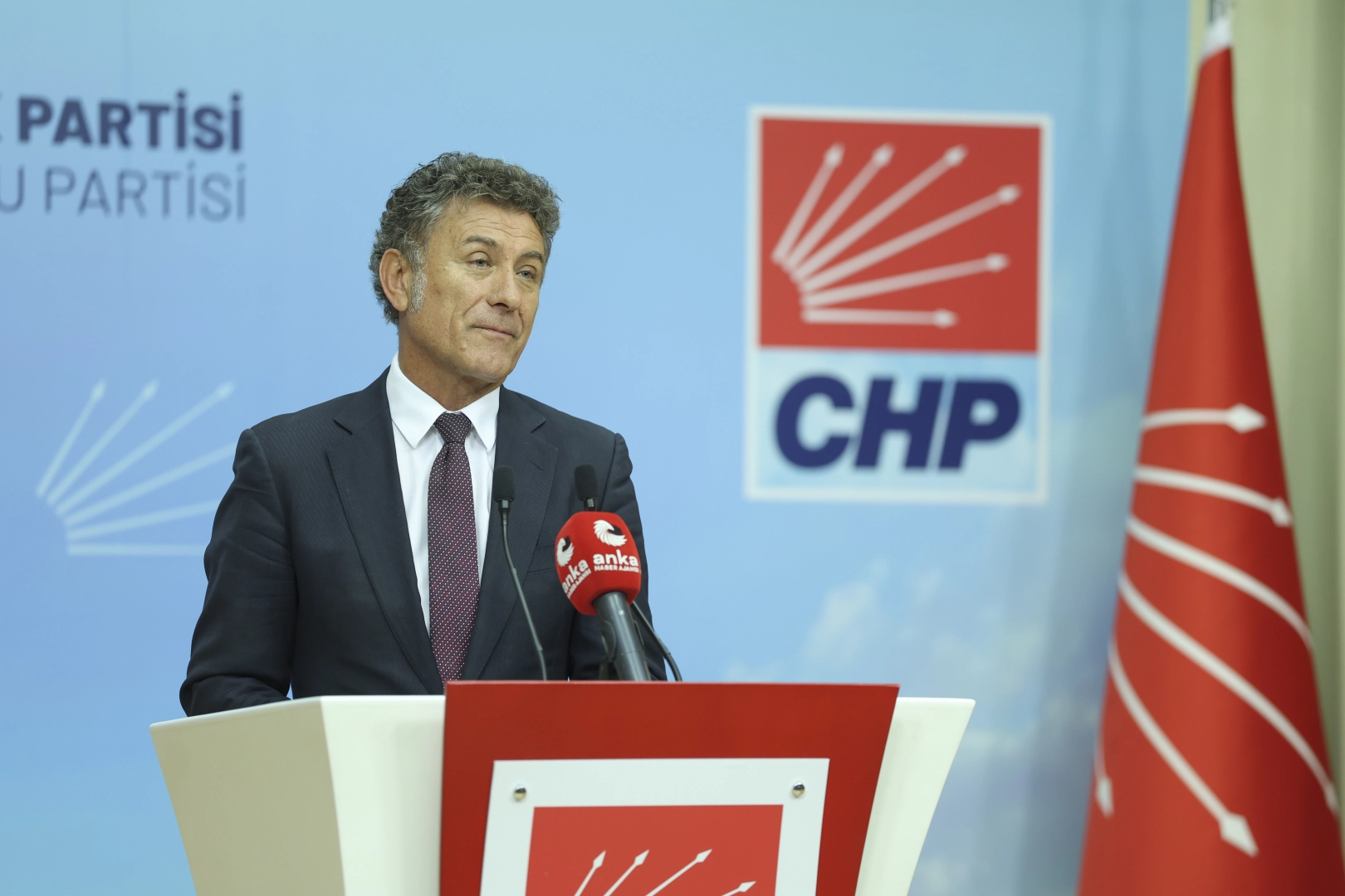 CHP'li Orhan Sarıbal: “Çiftçi Üreterek Perişan Hale Geldi”