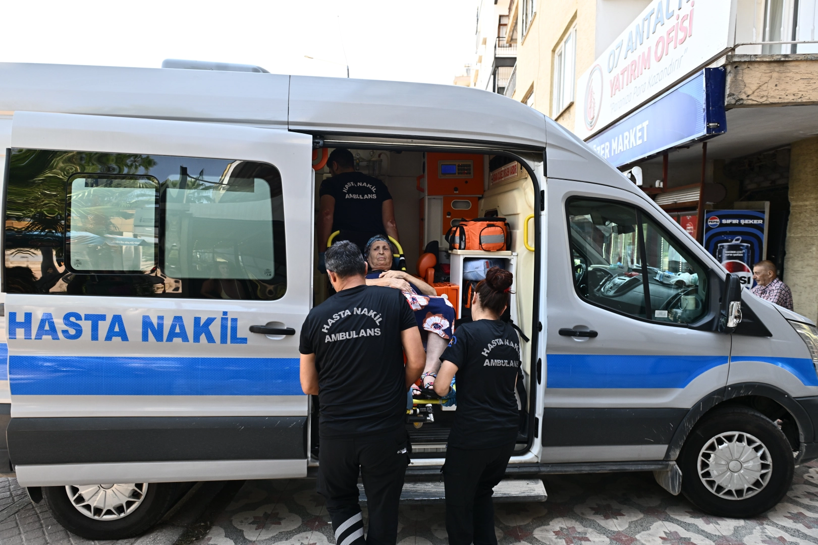 Muratpaşa Belediyesi’nden Sağlık Ulaşımında 27 Bini Aşan Destek