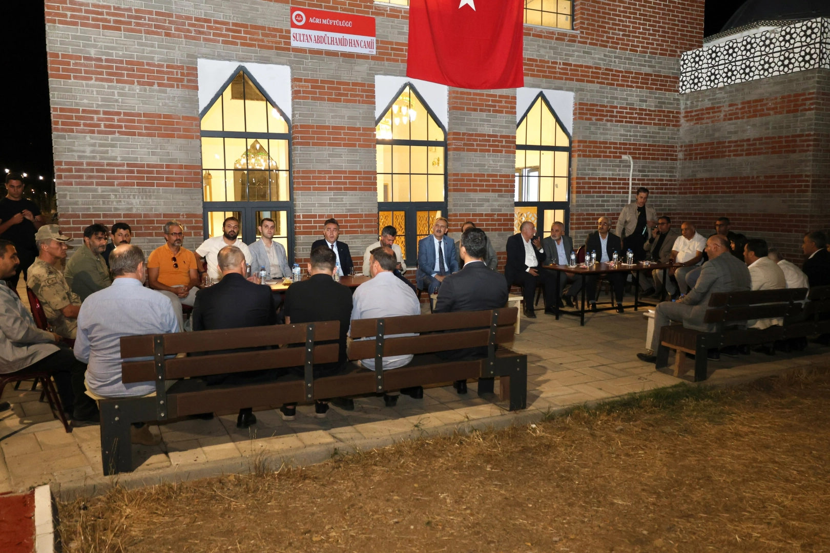 Ağrı’ya Yeni Sosyal Yaşam Alanı: Murat Kurum Millet Bahçesi Açıldı