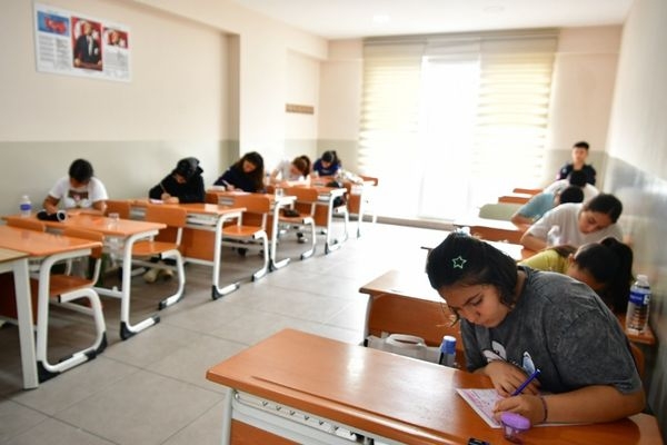 Beylikdüzü’nde eğitim desteği başarıyla sonuçlandı
