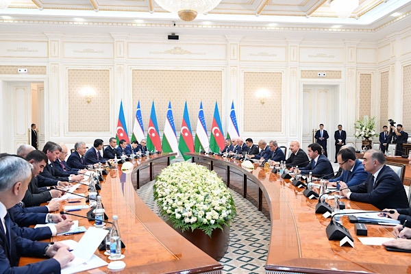 Azerbaycan ve Özbekistan Yüksek Devletlerarası Konseyi Taşkent’te toplandı
