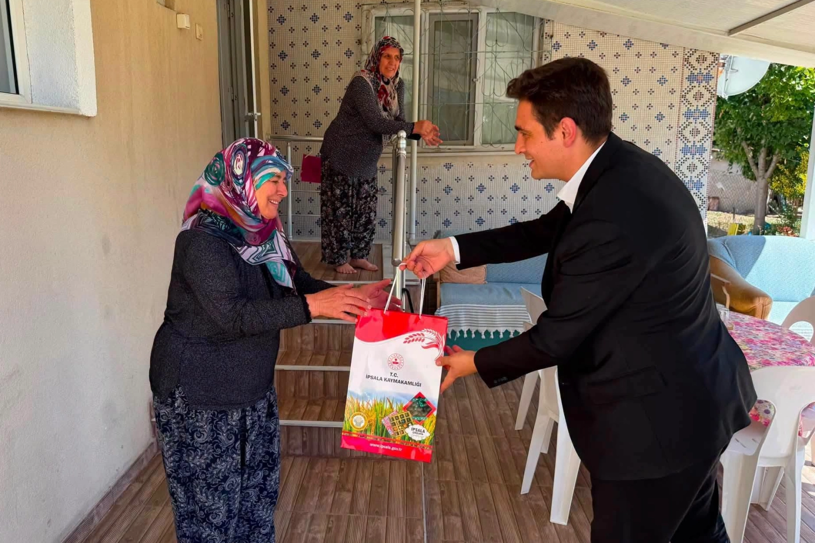 İpsala Kaymakamı Güzel’den Şehit Ailesi ve Gazilere Ziyaret